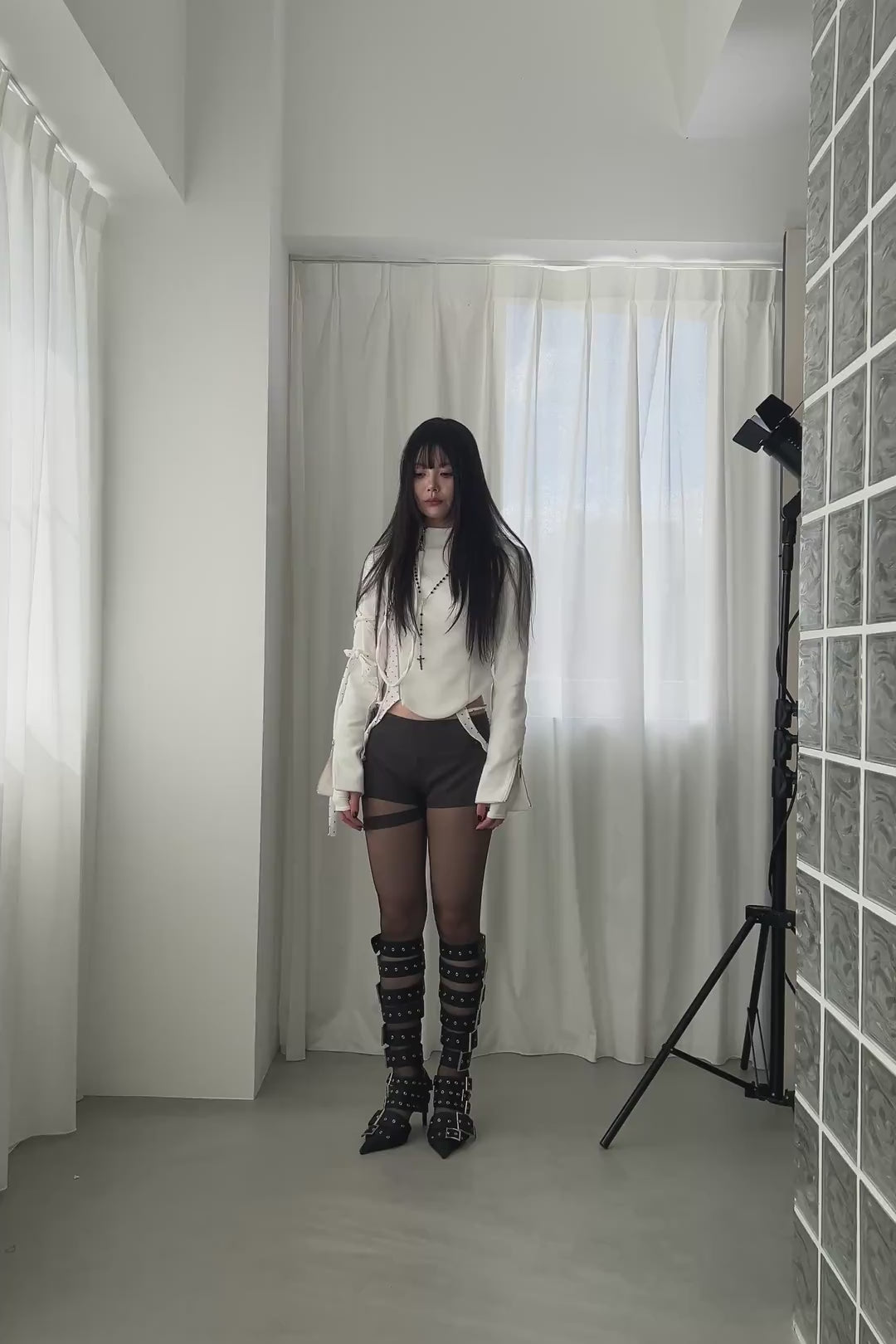 garter button shorts