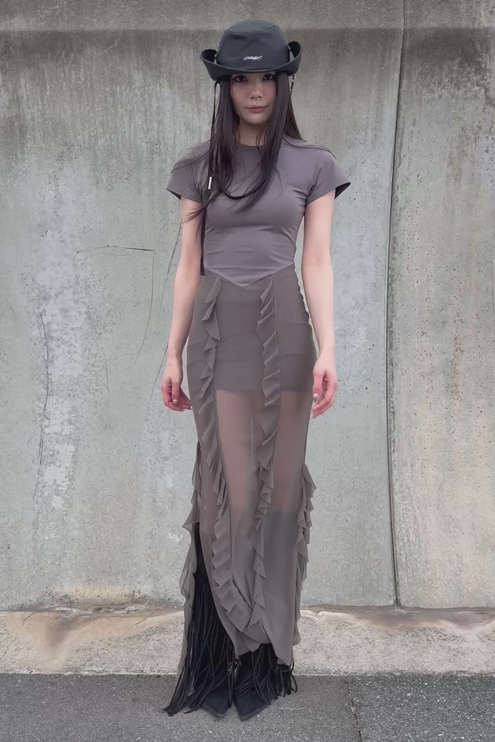 THEREDTHREAD / ザレッドスレッド】ruffle flow dress
