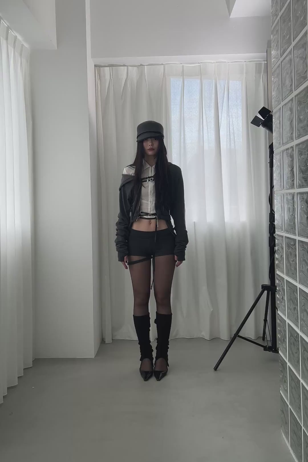 belted shorts